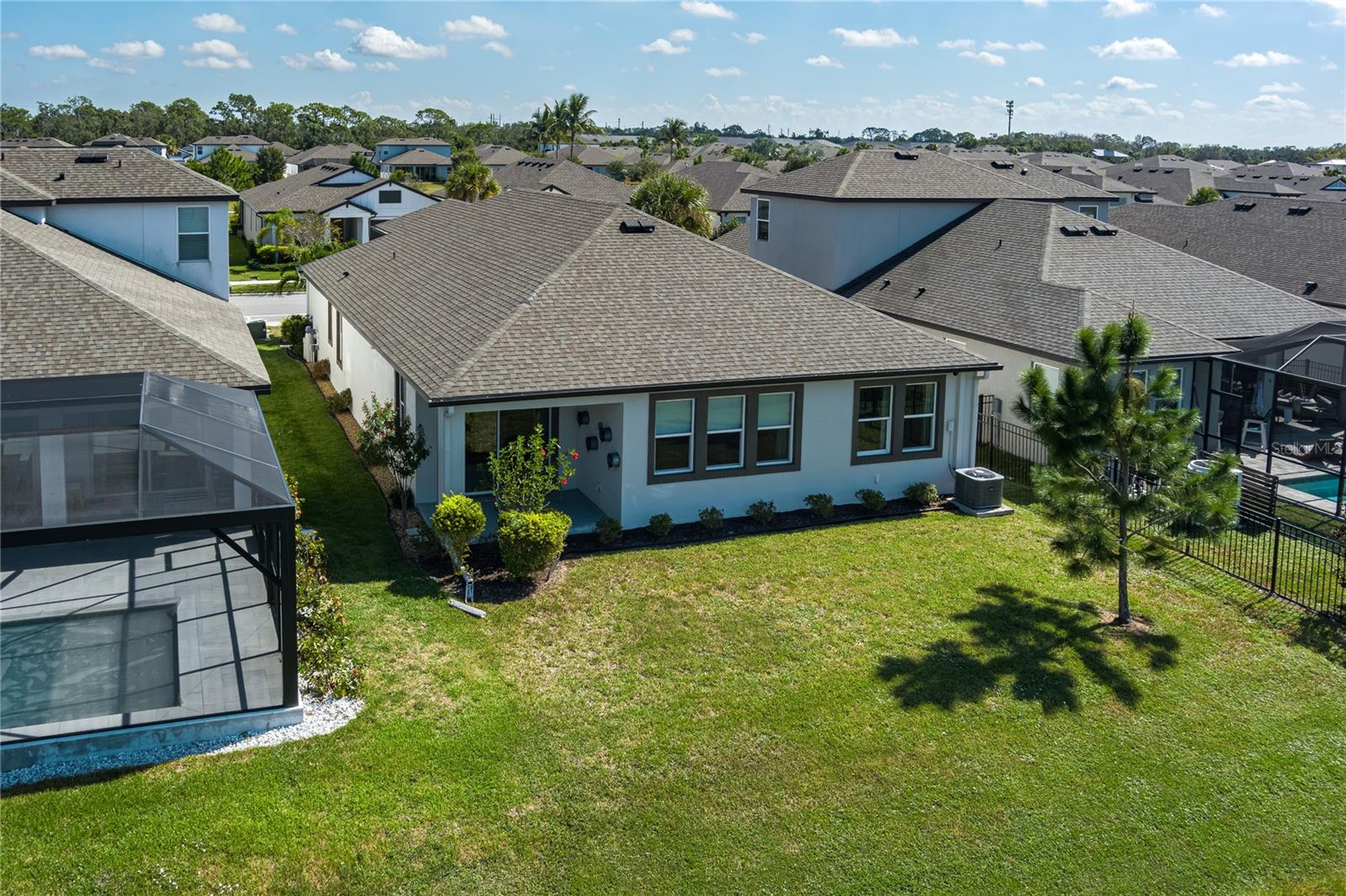 HIDDEN CREEK - Residential Lease