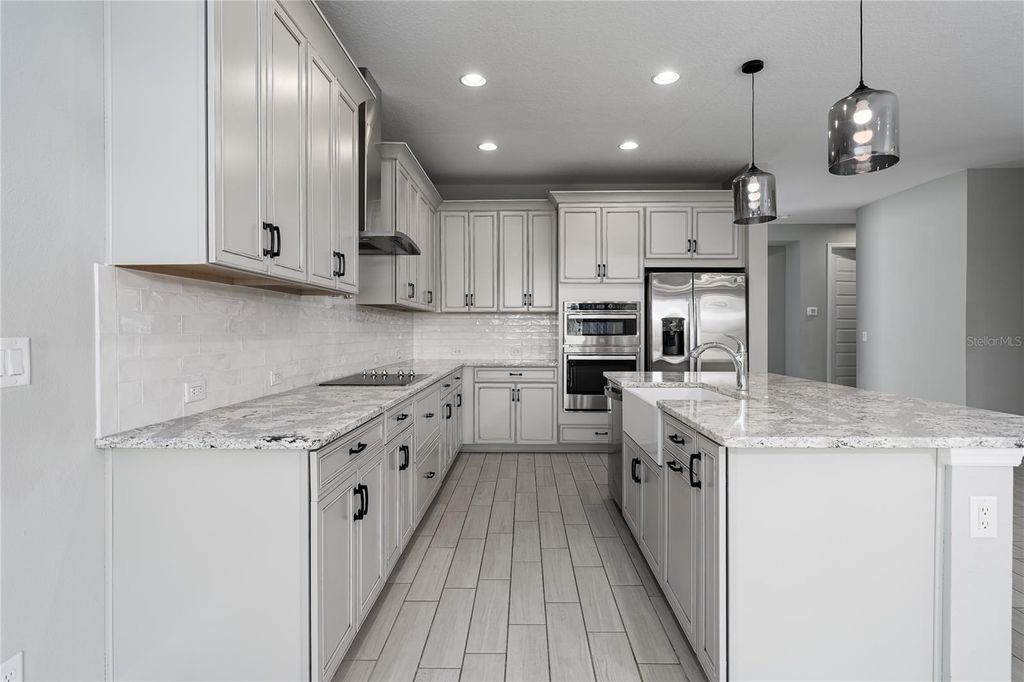 Photo of 3603 Quiet Dr, Sarasota, FL 34240 (MLS # A4670588)