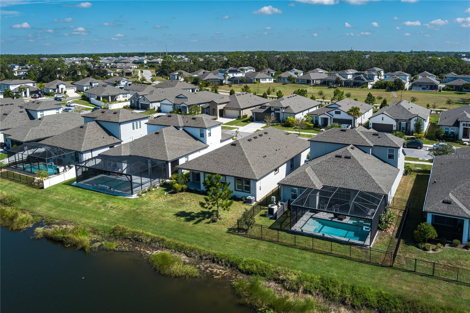 HIDDEN CREEK - Residential Lease