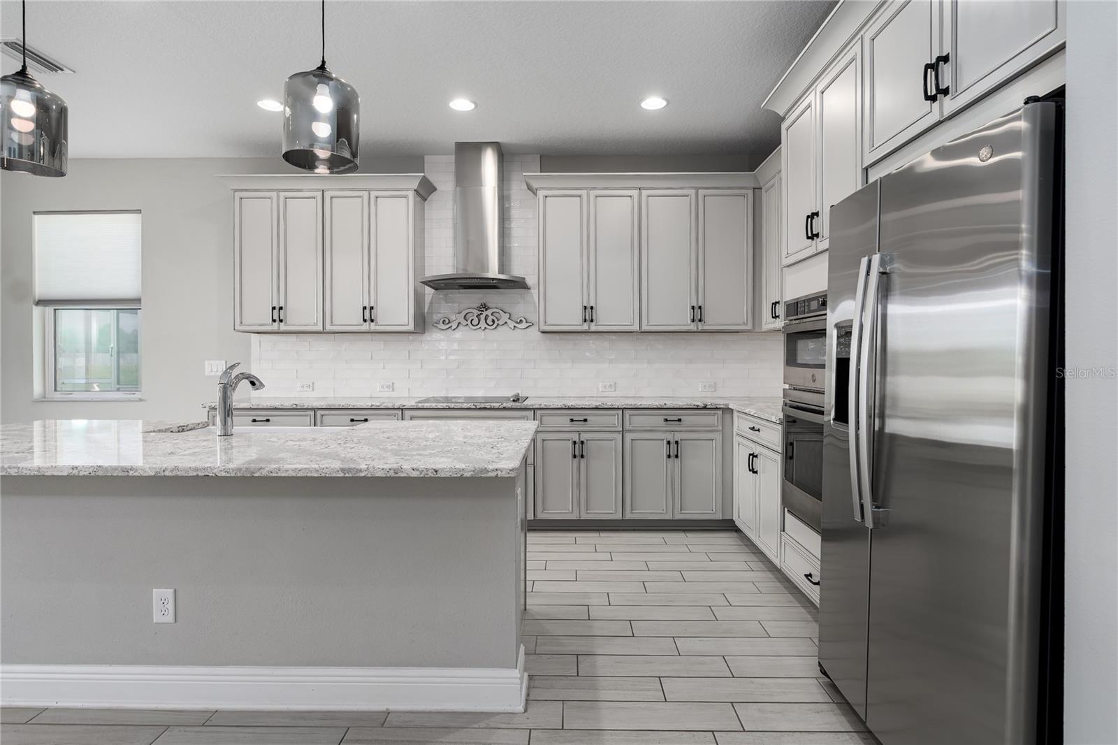 HIDDEN CREEK - Residential Lease