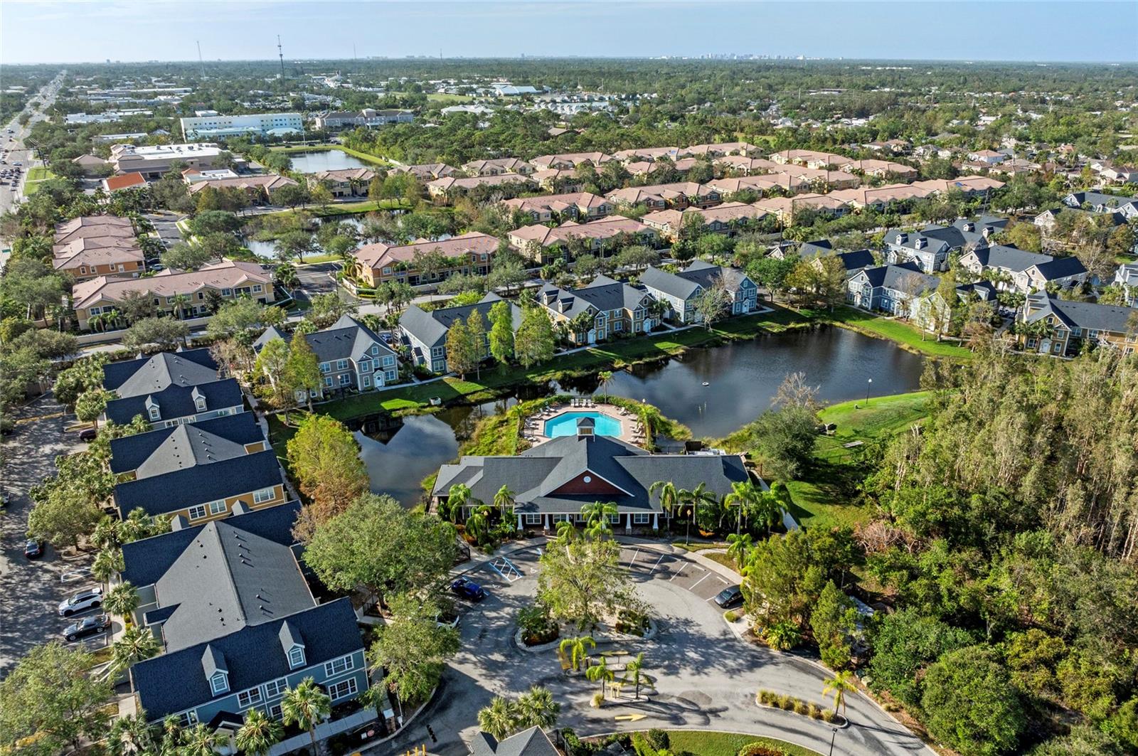 ADMIRALS WALK - Residential