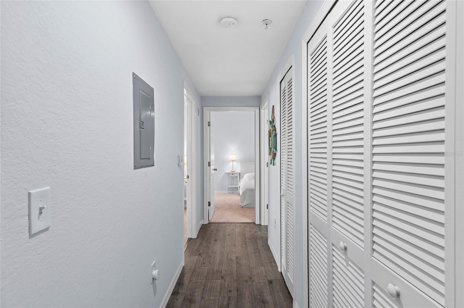 ADMIRALS WALK - Residential