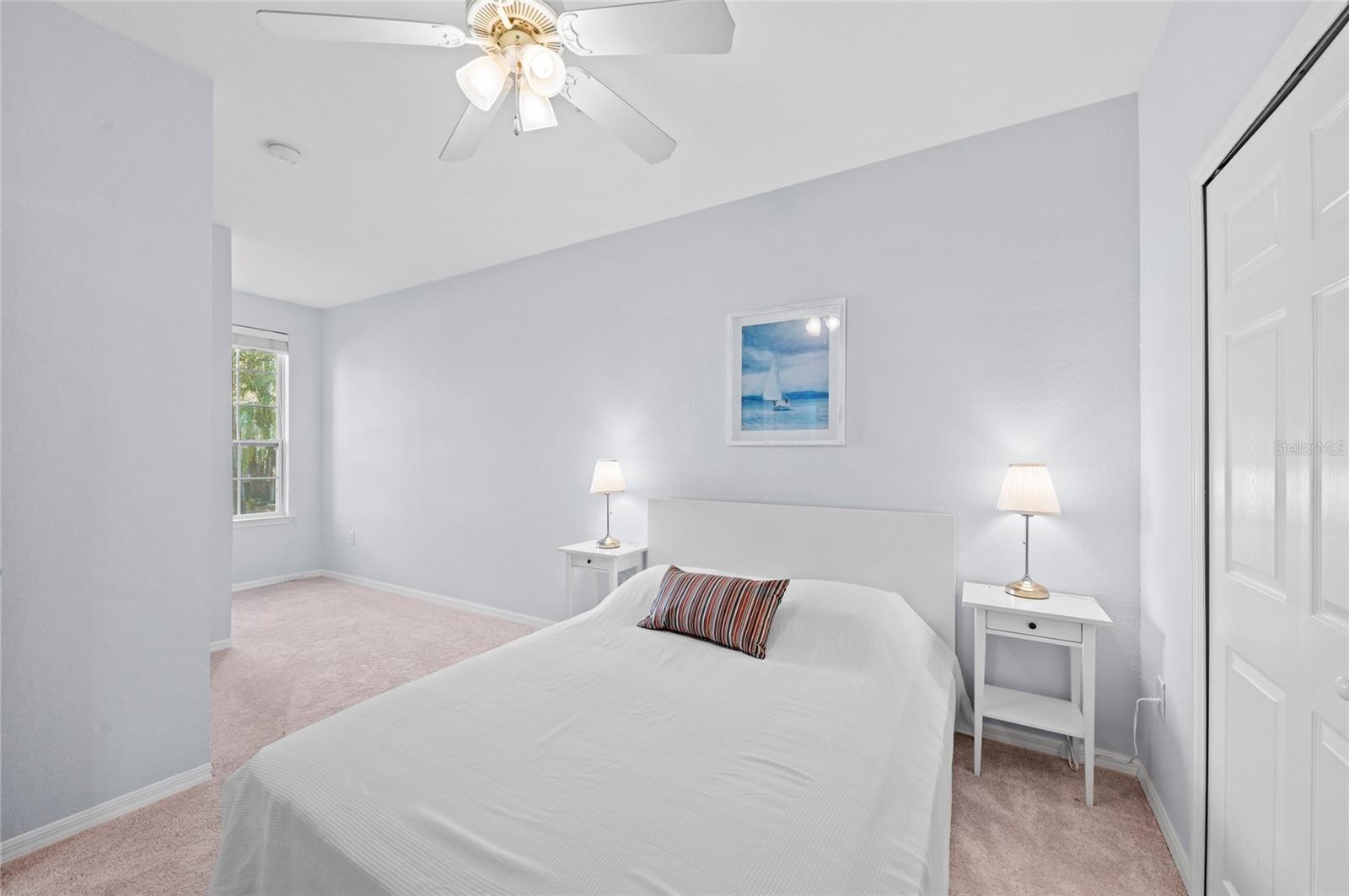 ADMIRALS WALK - Residential