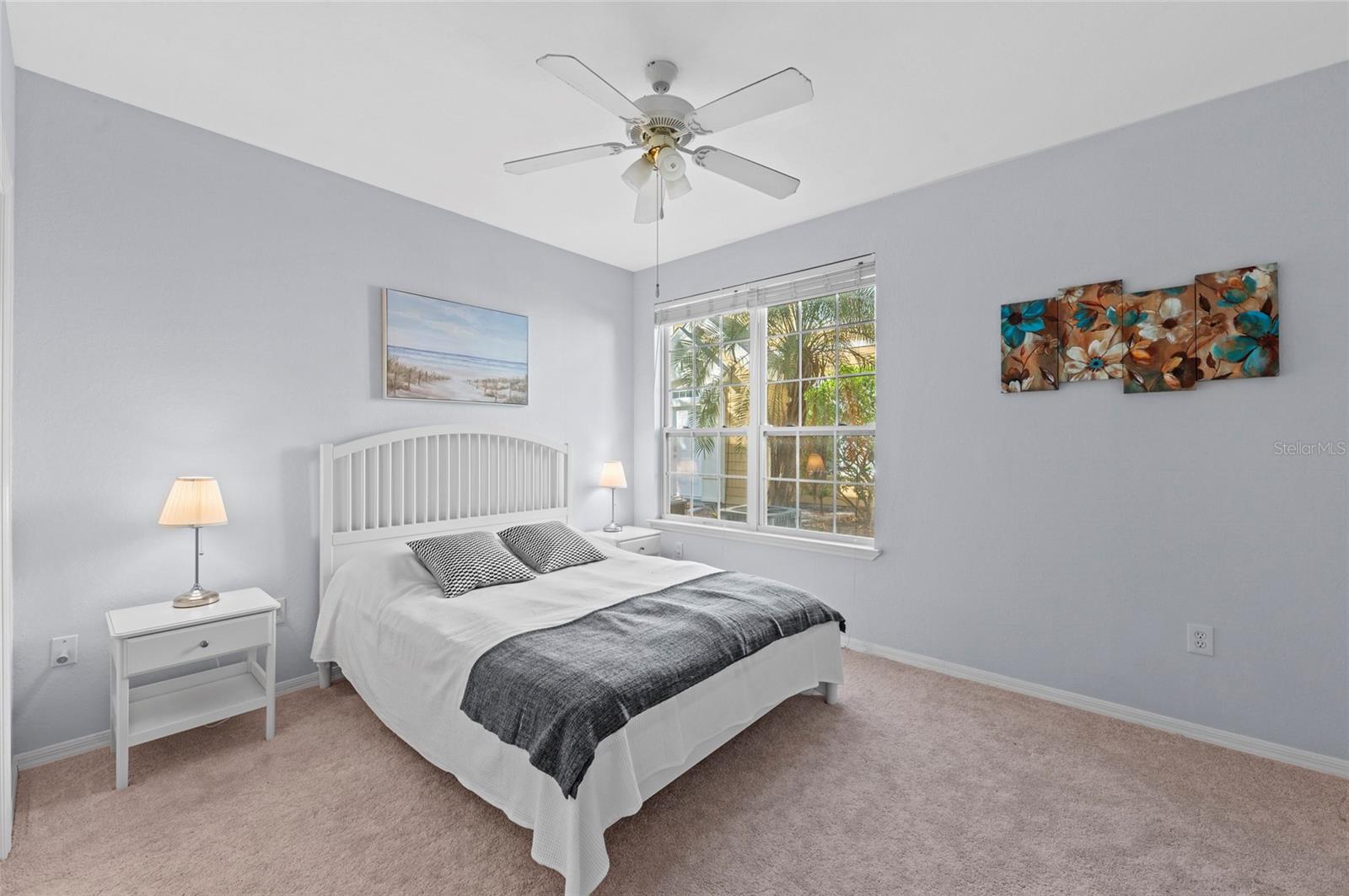 ADMIRALS WALK - Residential