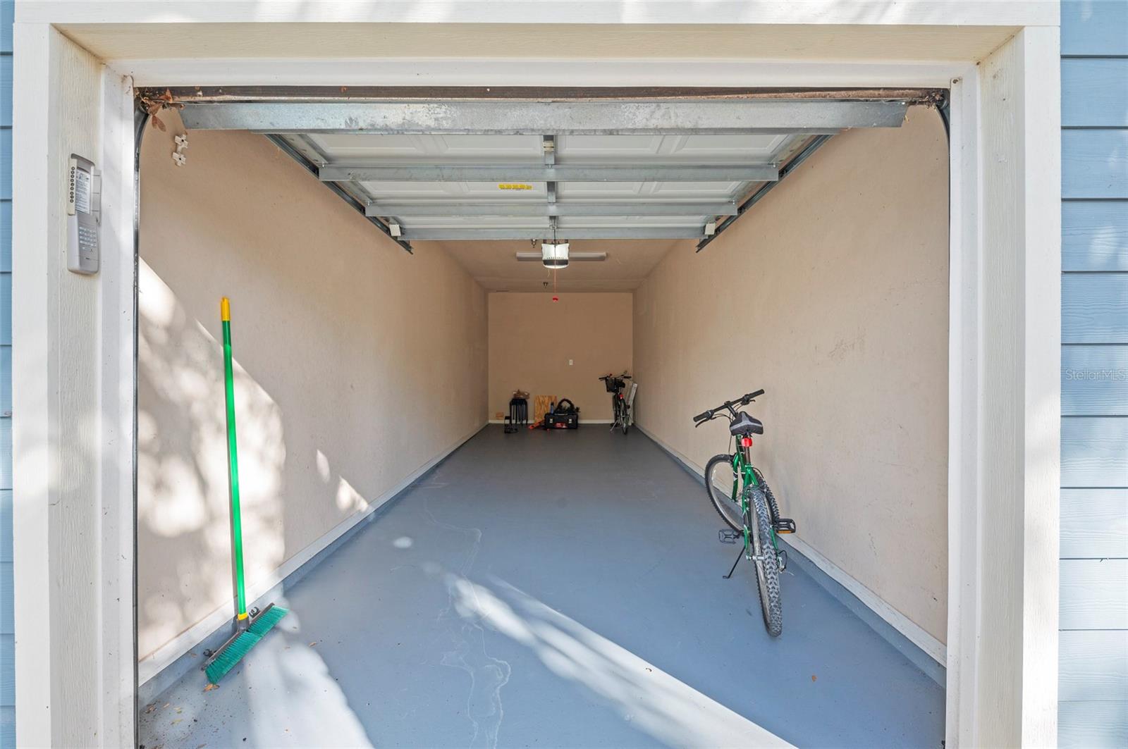 ADMIRALS WALK - Residential