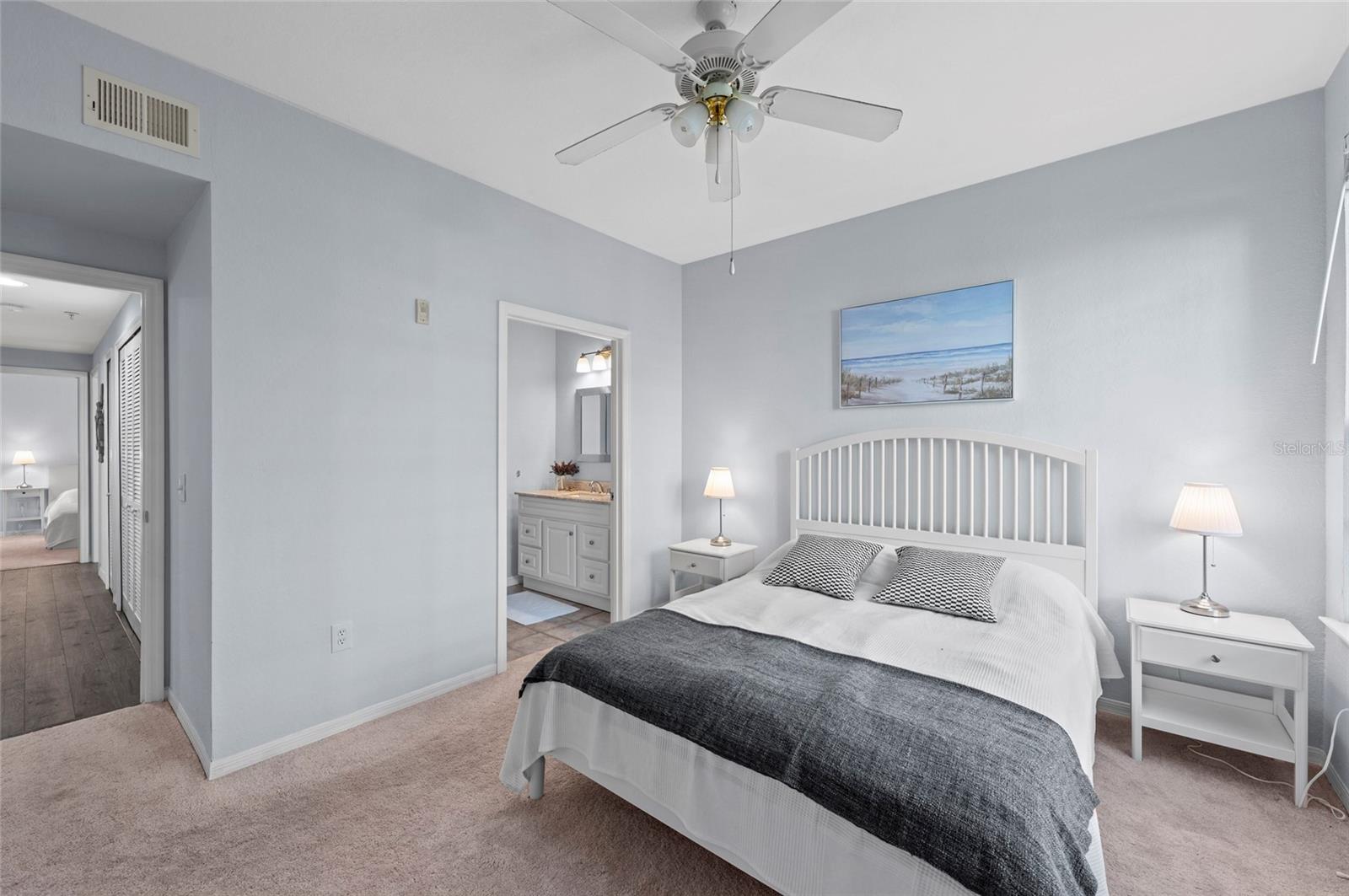 ADMIRALS WALK - Residential