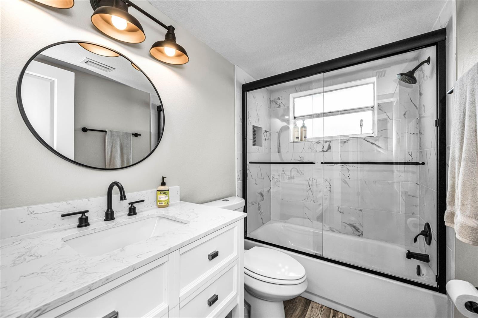 RAVENWOOD MANOR - Residential