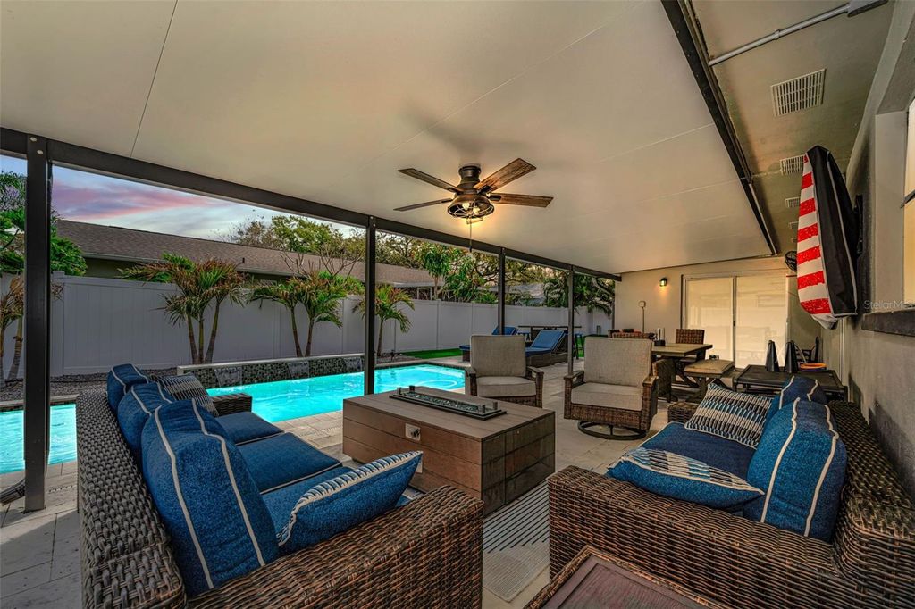 Photo of 1575 Sandalwood Drive, Dunedin, FL 34698 (MLS # TB8483892)