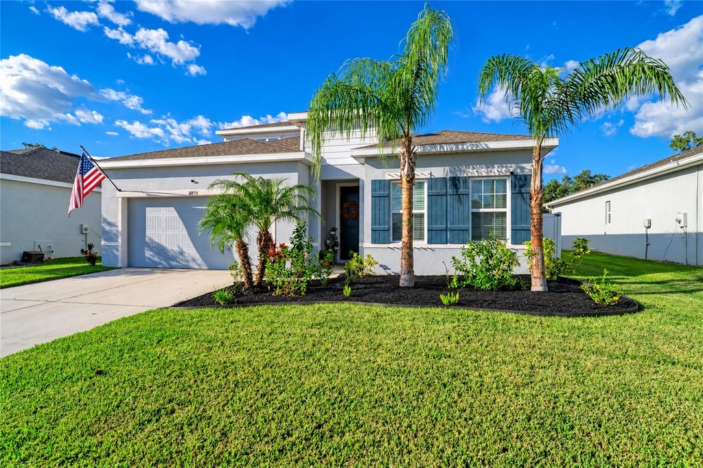 Photo of 11456 64th Street E, Parrish, FL 34219 (MLS # A4710599)