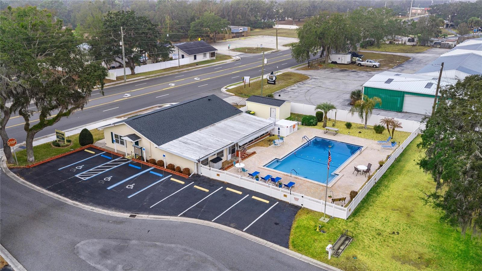 LEESBURG EAST COACHWOOD COLONY ADD 01 - Residential