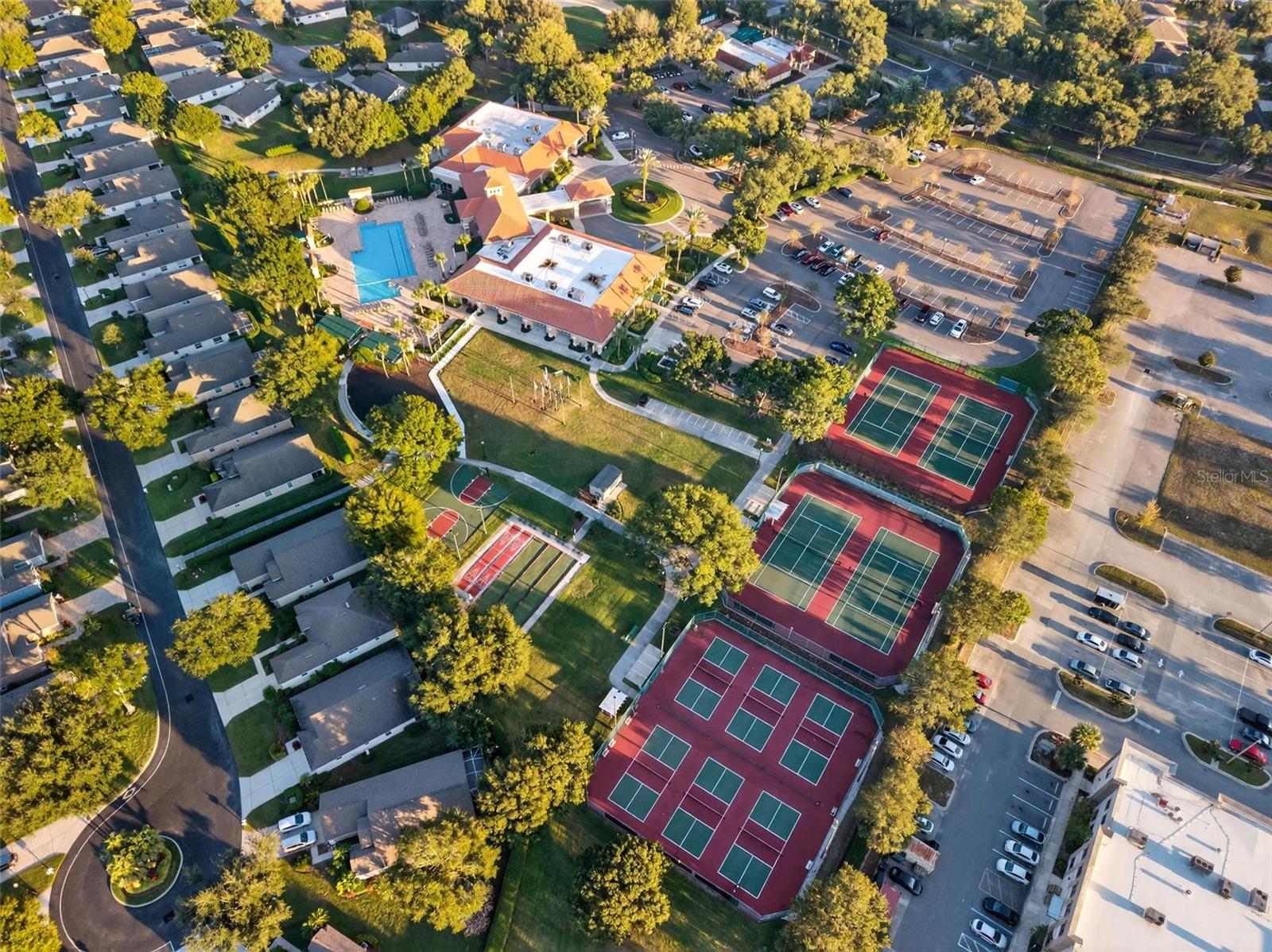 WHITEHALL AT KINGS RIDGE - Residential