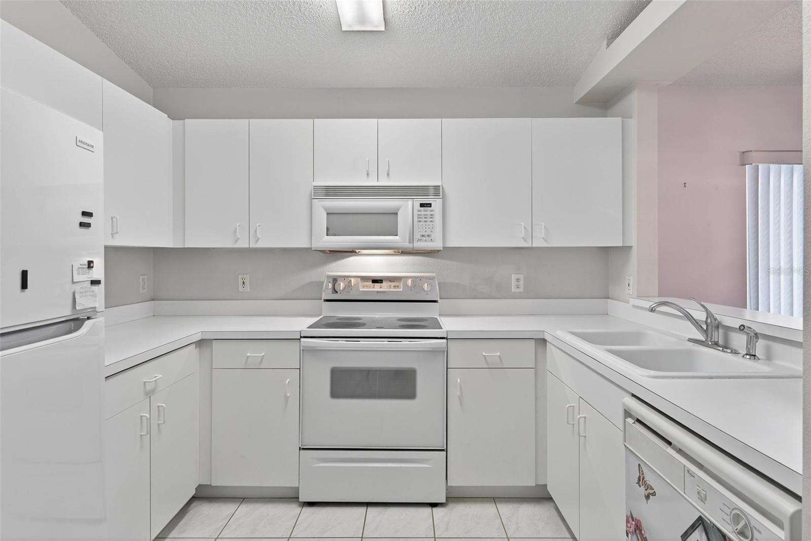 WHITEHALL AT KINGS RIDGE - Residential