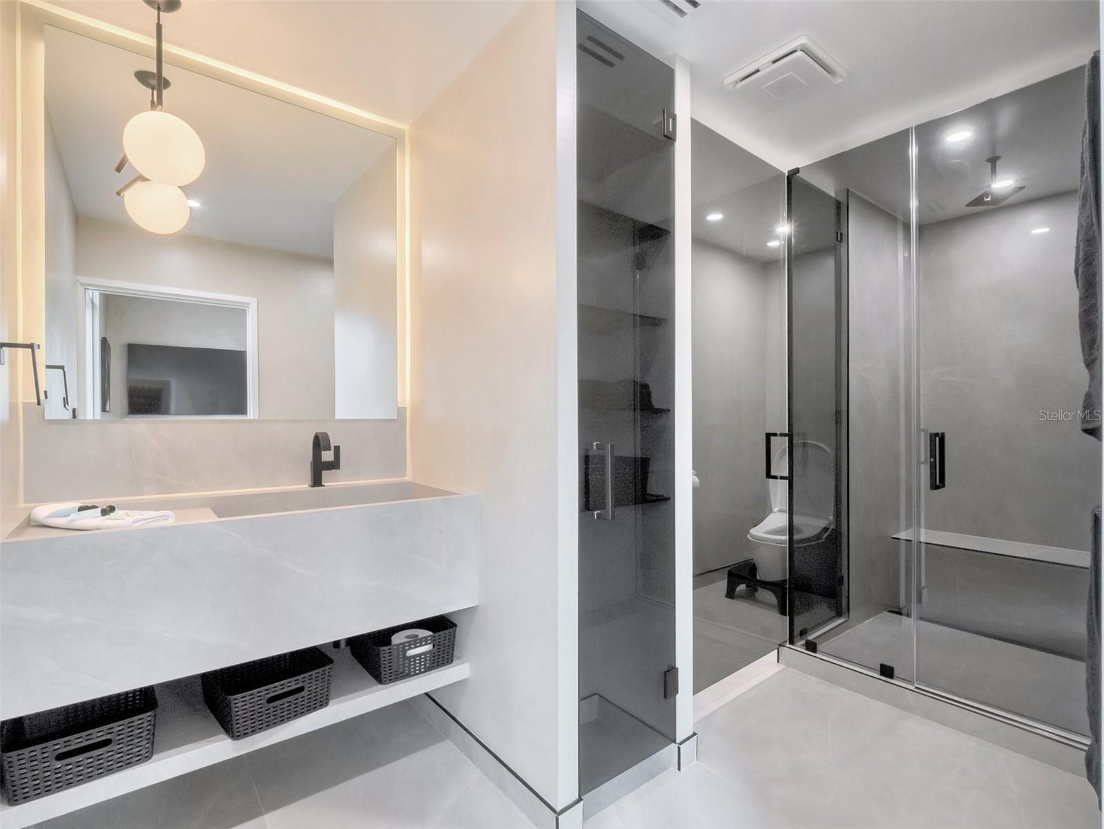 JACKSON - Residential Lease