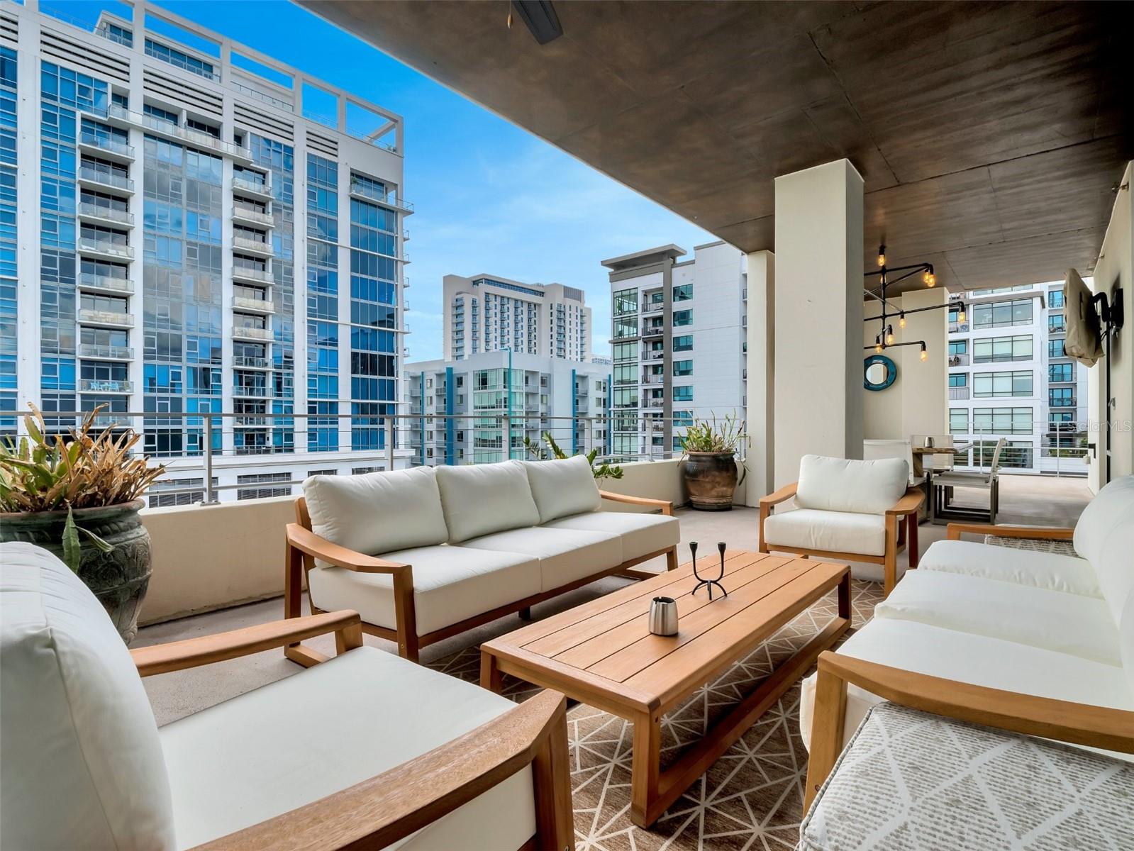 JACKSON - Residential Lease