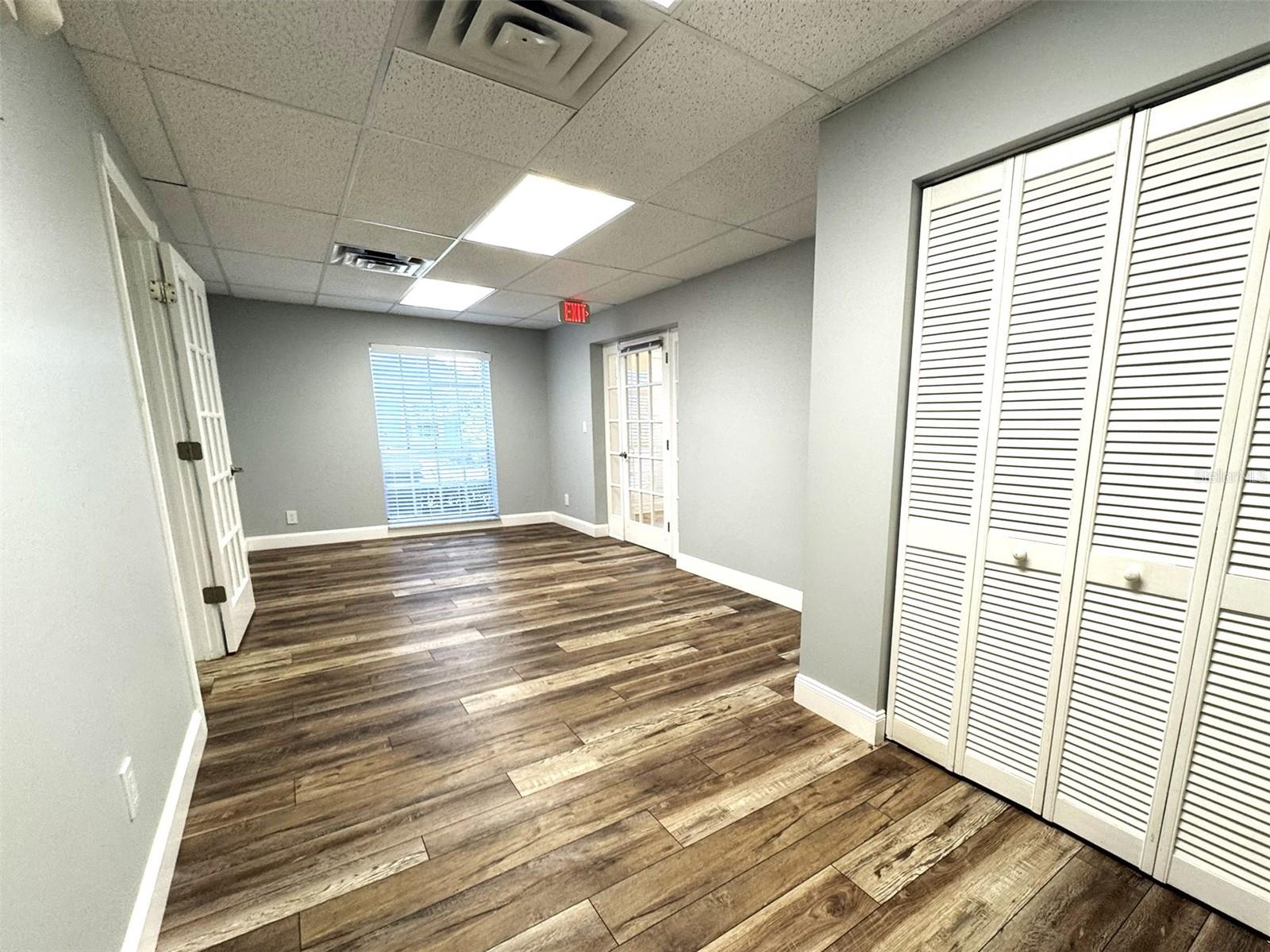 BELLEAIR MANOR UN 3 - Commercial Lease