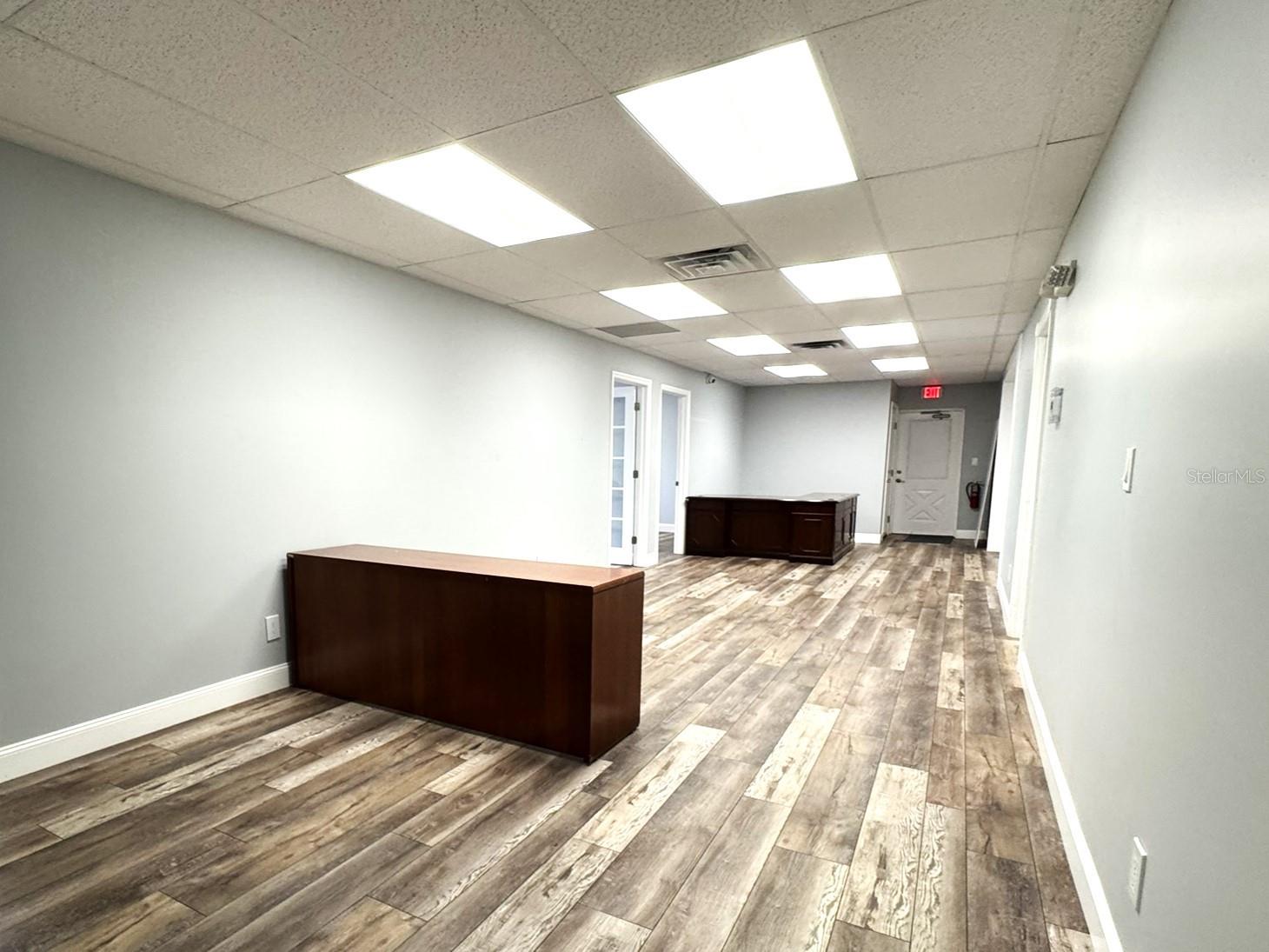 BELLEAIR MANOR UN 3 - Commercial Lease