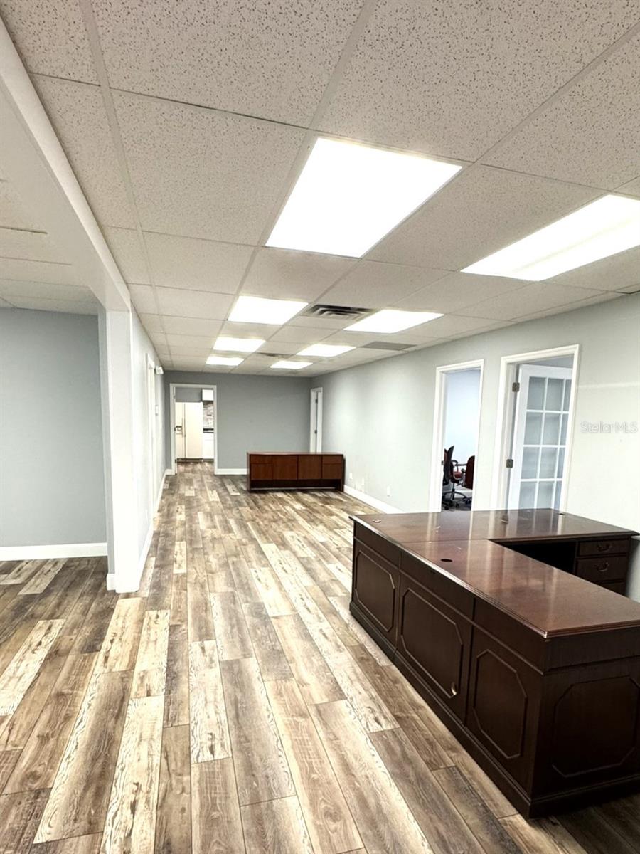 BELLEAIR MANOR UN 3 - Commercial Lease