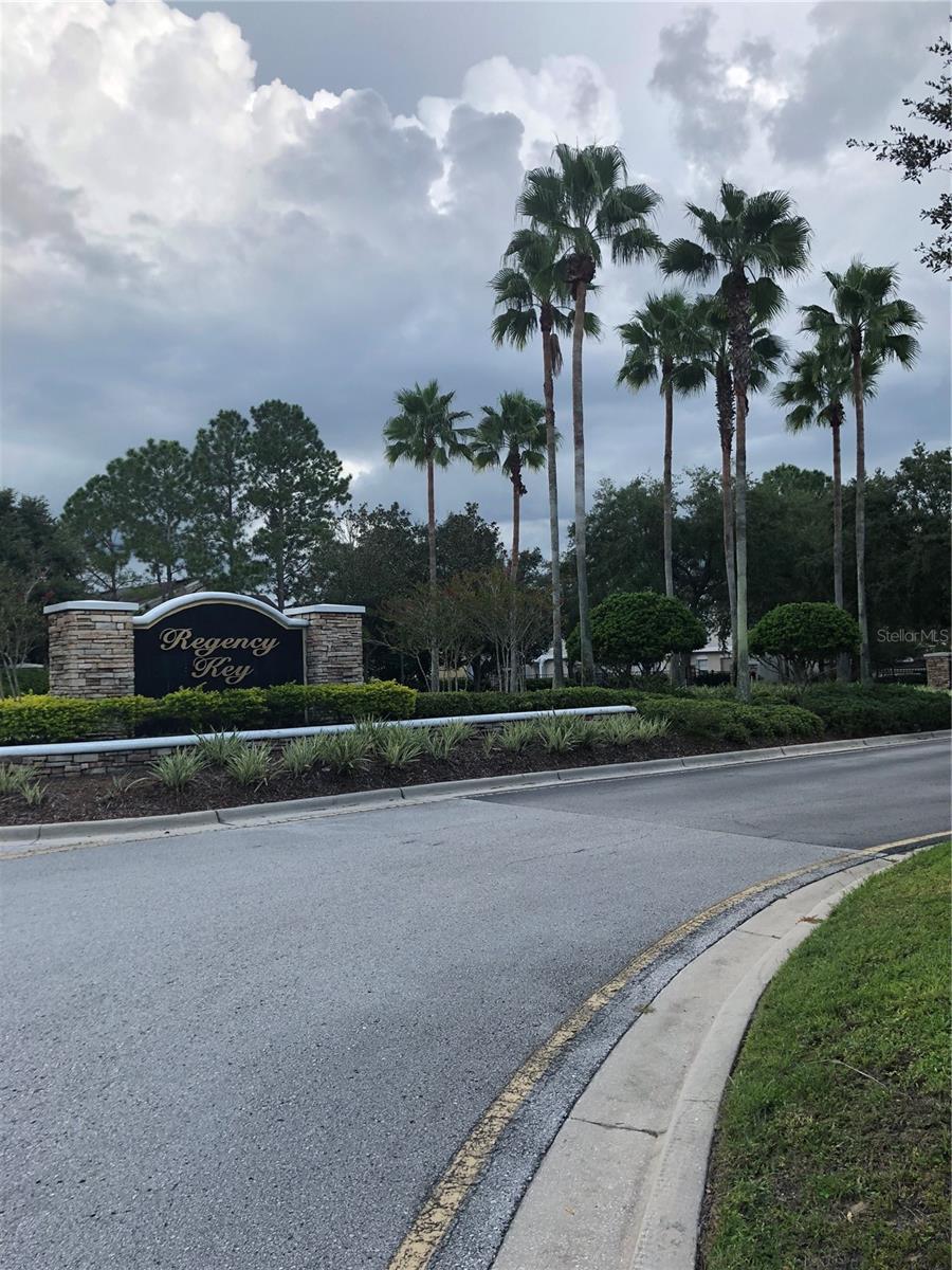 REGENCY KEY TWNHMS - Residential Lease