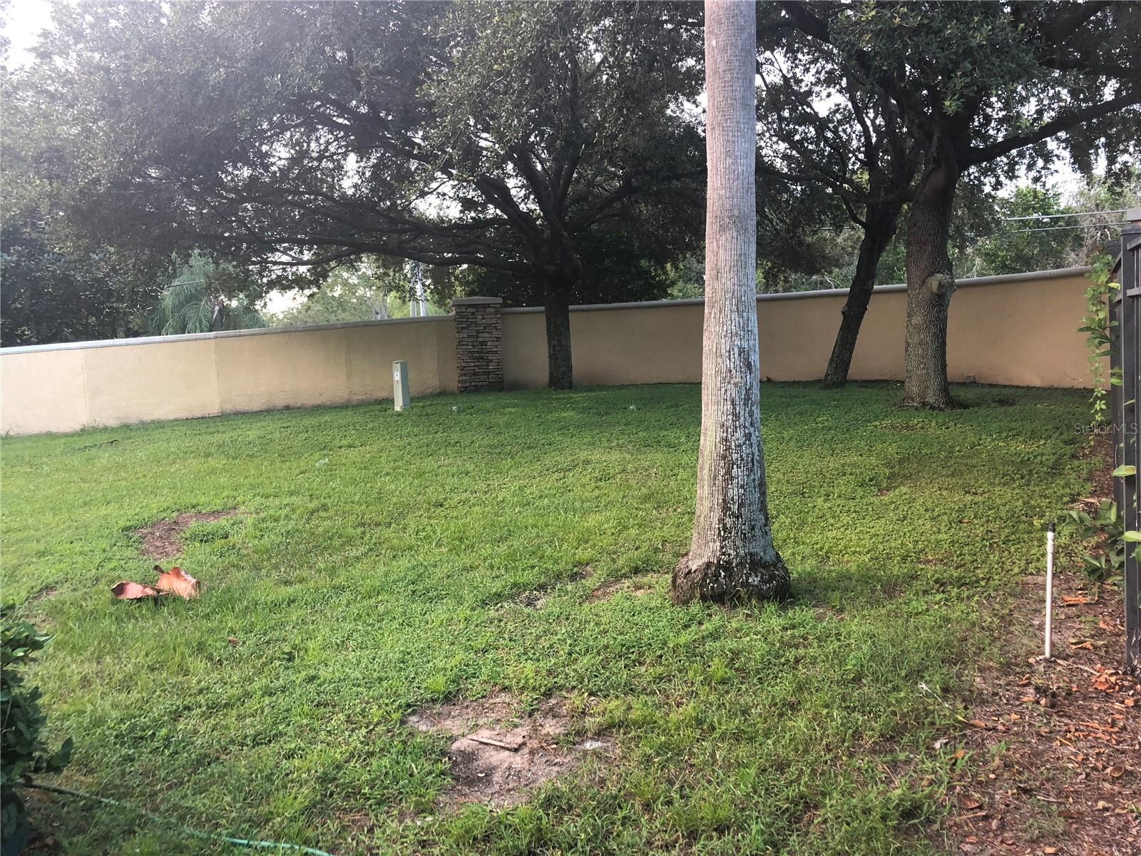 REGENCY KEY TWNHMS - Residential Lease