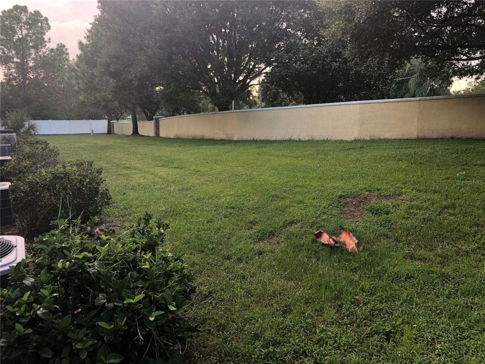 REGENCY KEY TWNHMS - Residential Lease