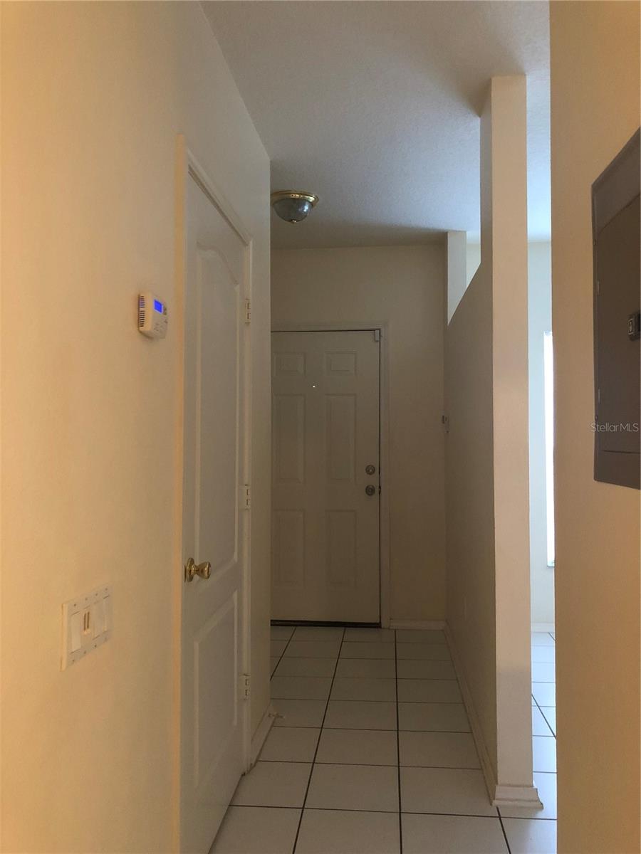 REGENCY KEY TWNHMS - Residential Lease