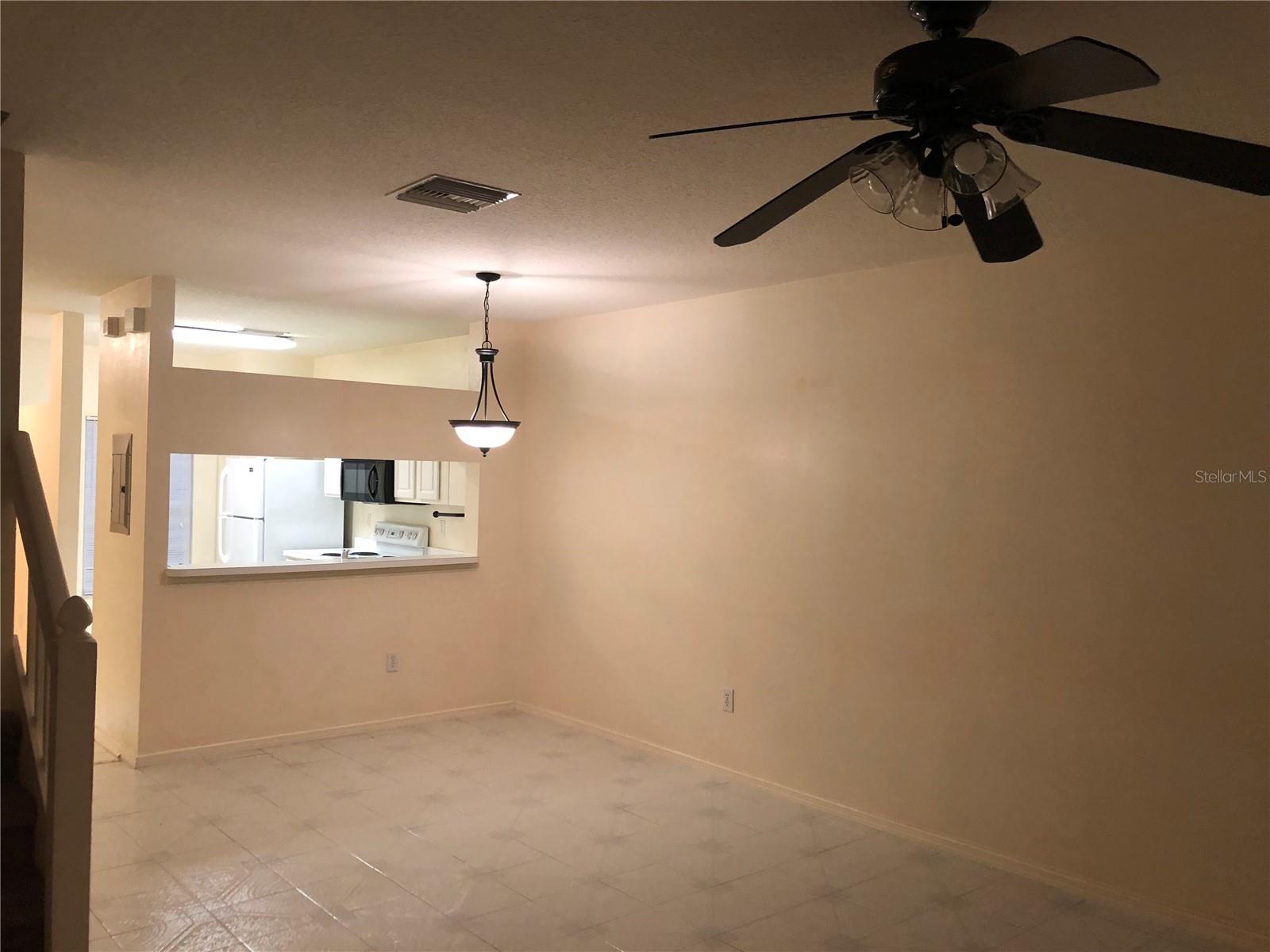 REGENCY KEY TWNHMS - Residential Lease