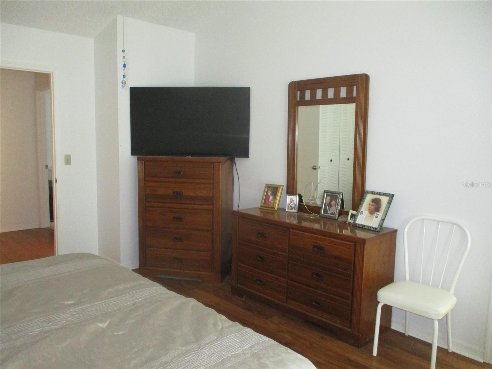 LANCASTER IV CONDO PH - Residential Lease