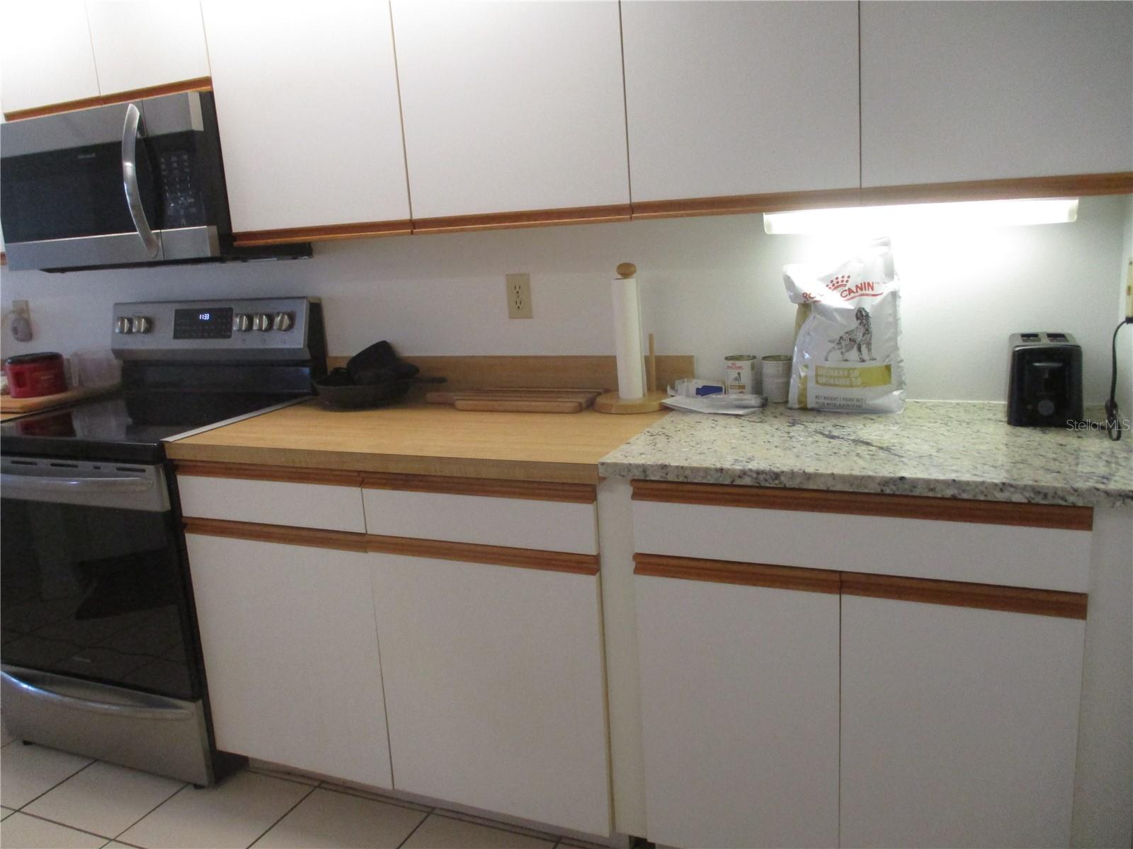 LANCASTER IV CONDO PH - Residential Lease