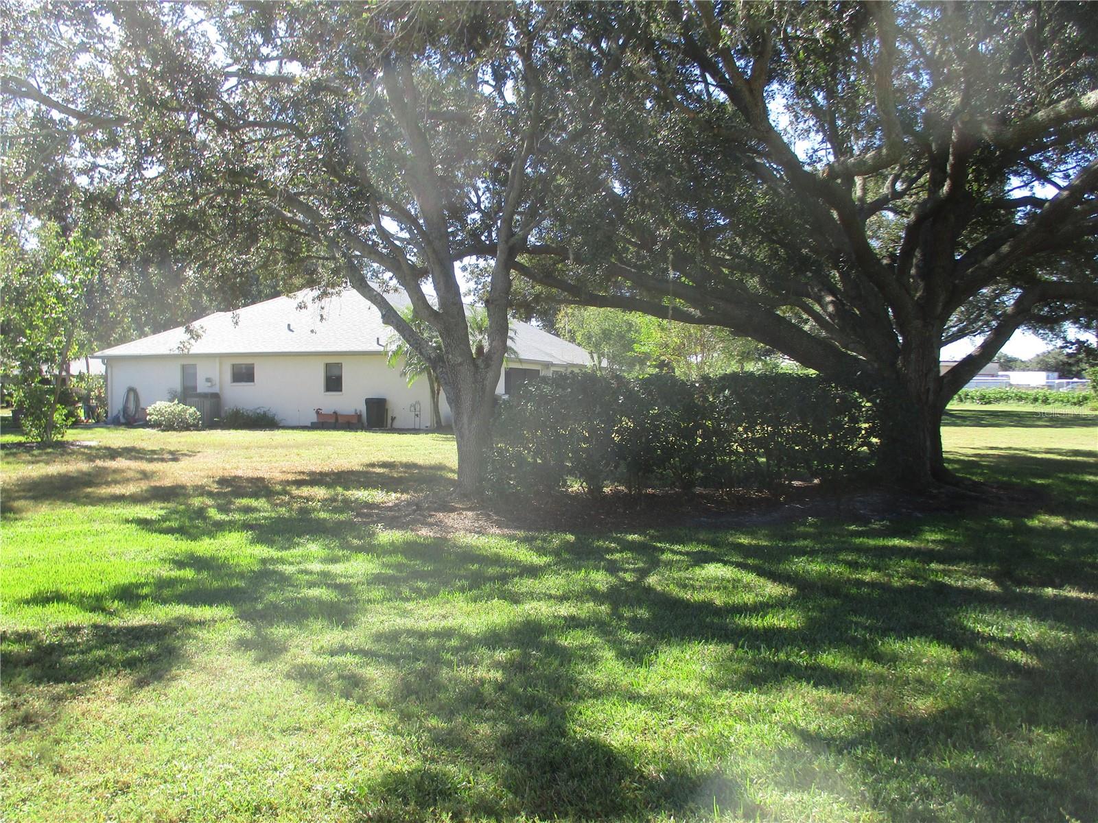 LANCASTER IV CONDO PH - Residential Lease