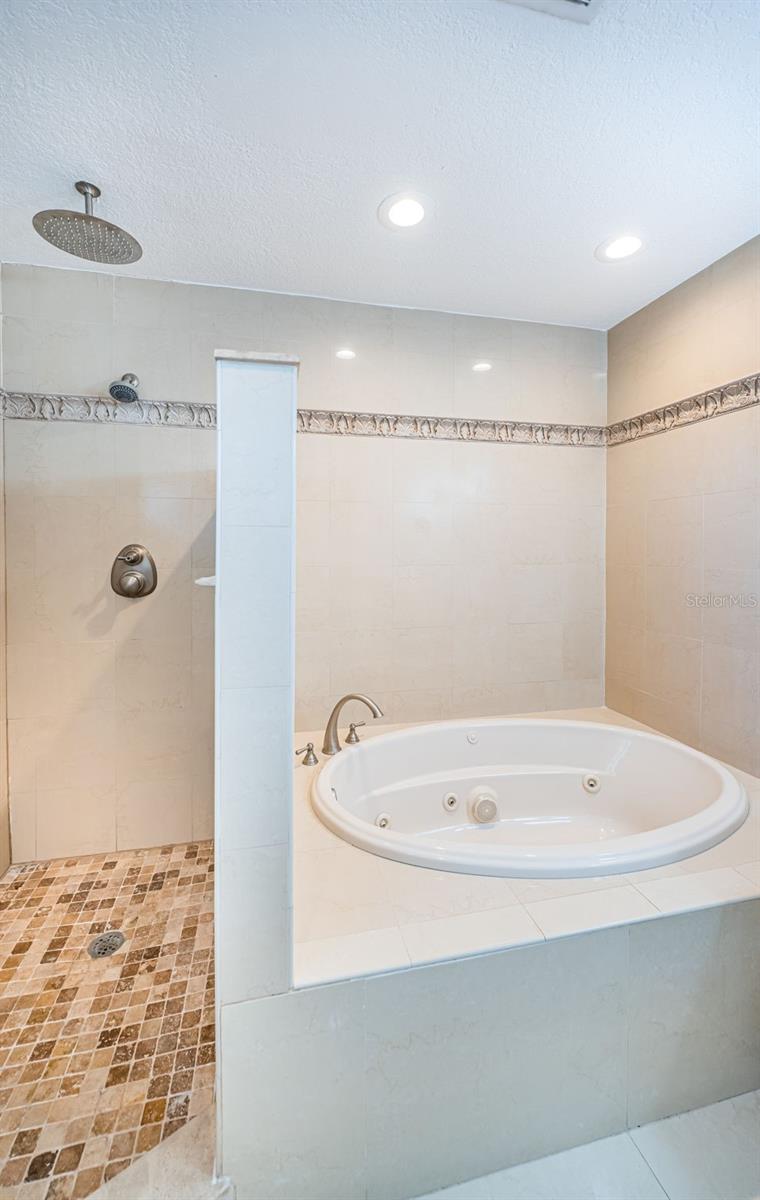 CEDARSAND CONDO - Residential