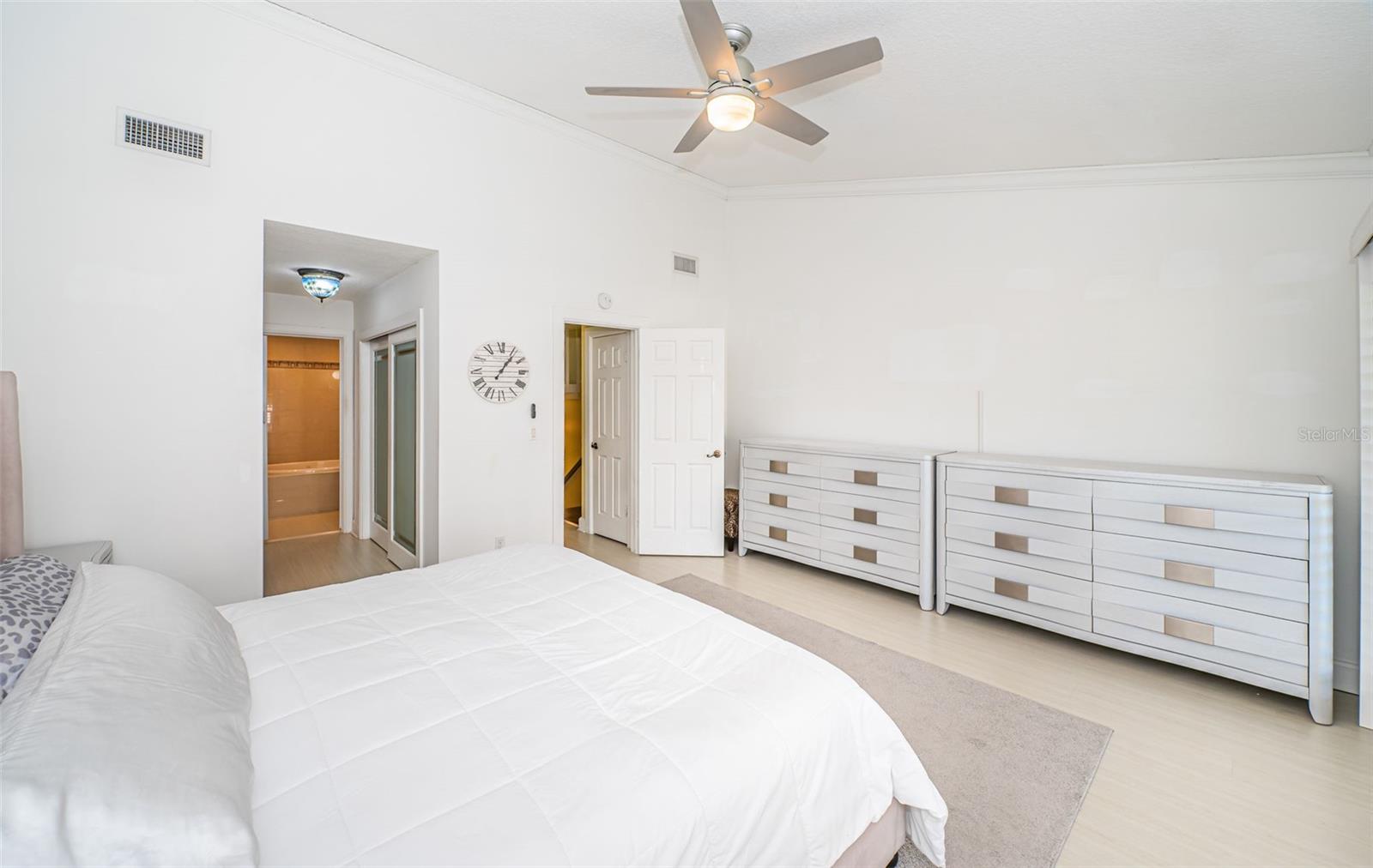 CEDARSAND CONDO - Residential