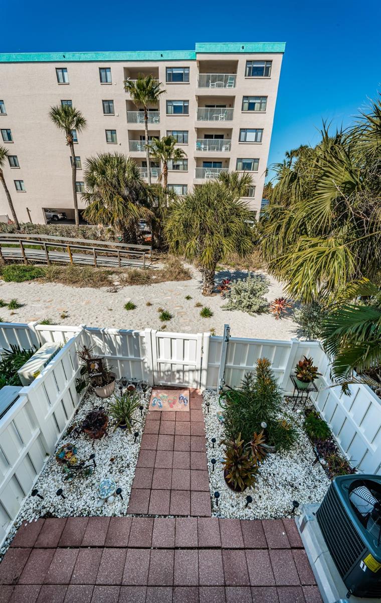 CEDARSAND CONDO - Residential