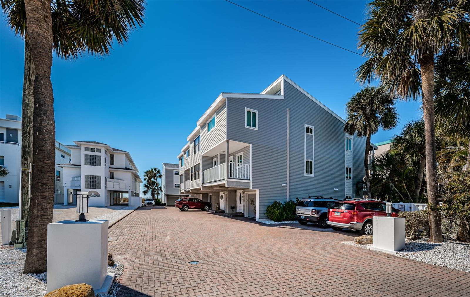 CEDARSAND CONDO - Residential