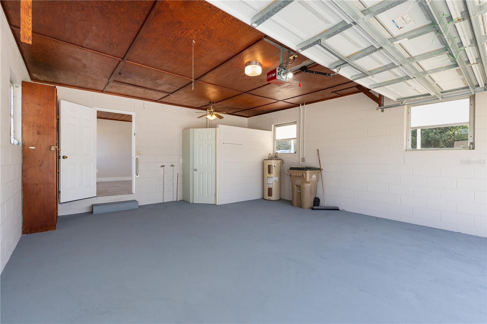 SYLVAN SHORES - Residential