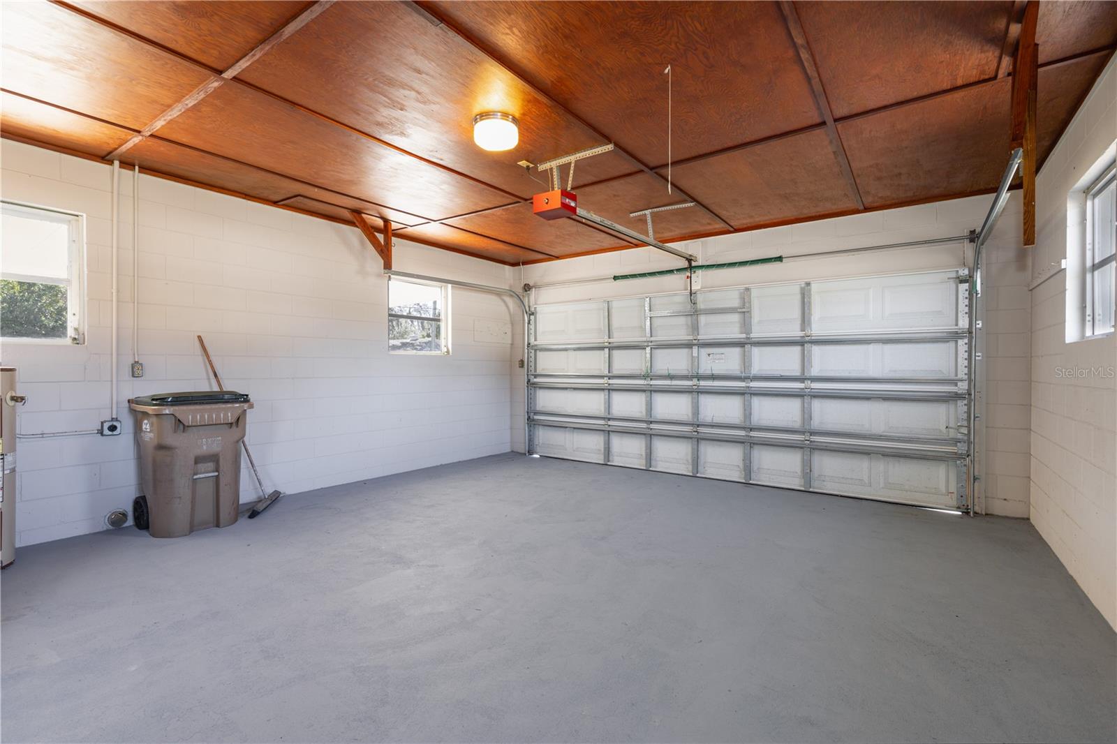 SYLVAN SHORES - Residential