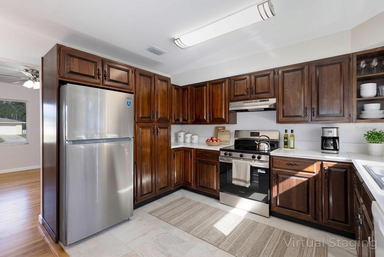 SYLVAN SHORES - Residential