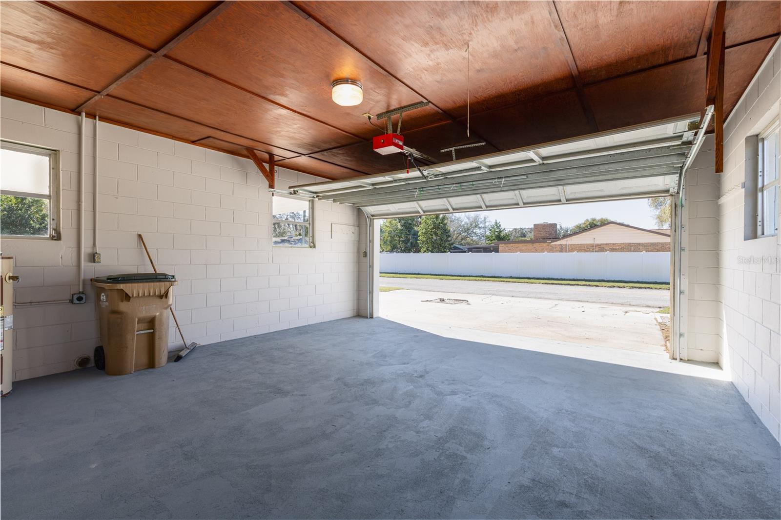 SYLVAN SHORES - Residential