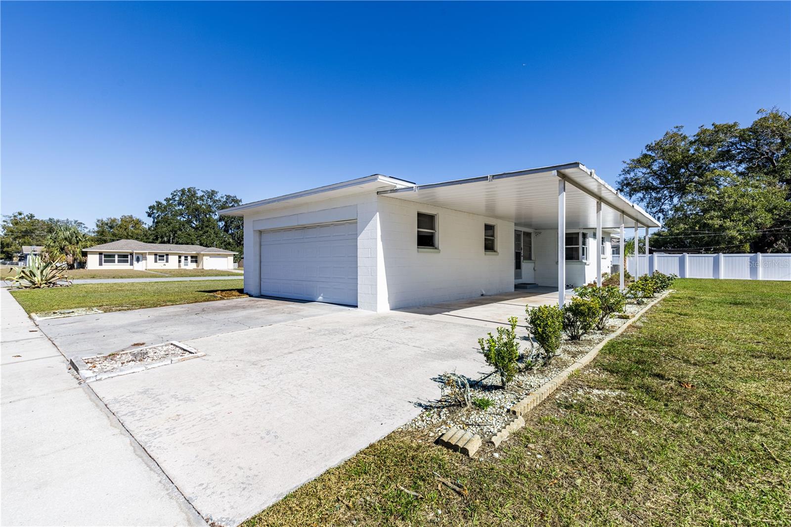 SYLVAN SHORES - Residential