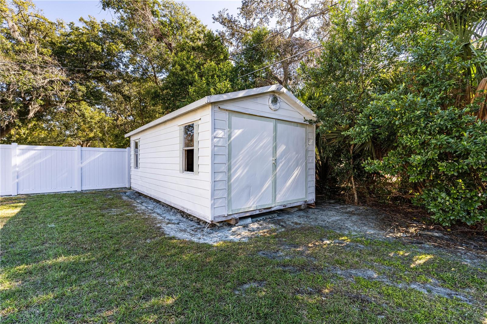 SYLVAN SHORES - Residential