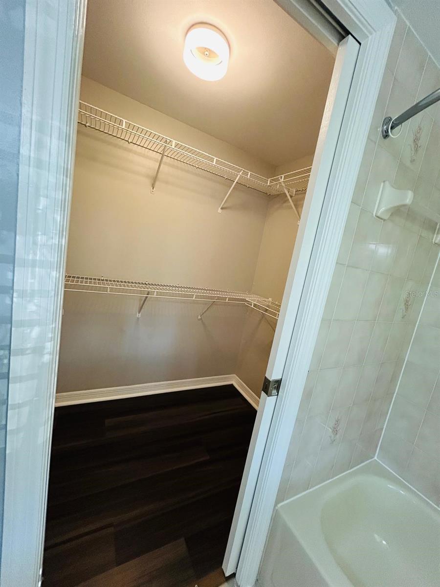 SPRING HILL - Residential Lease