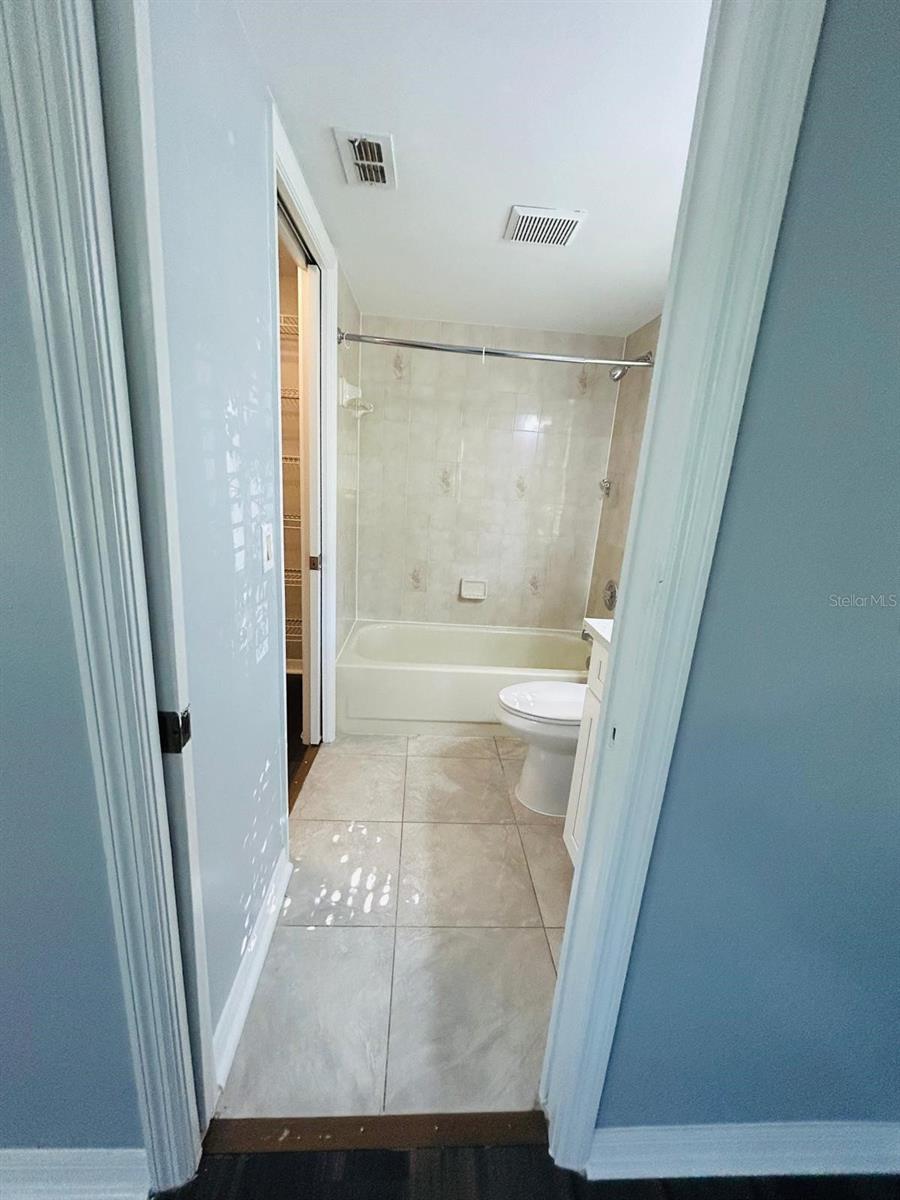 SPRING HILL - Residential Lease