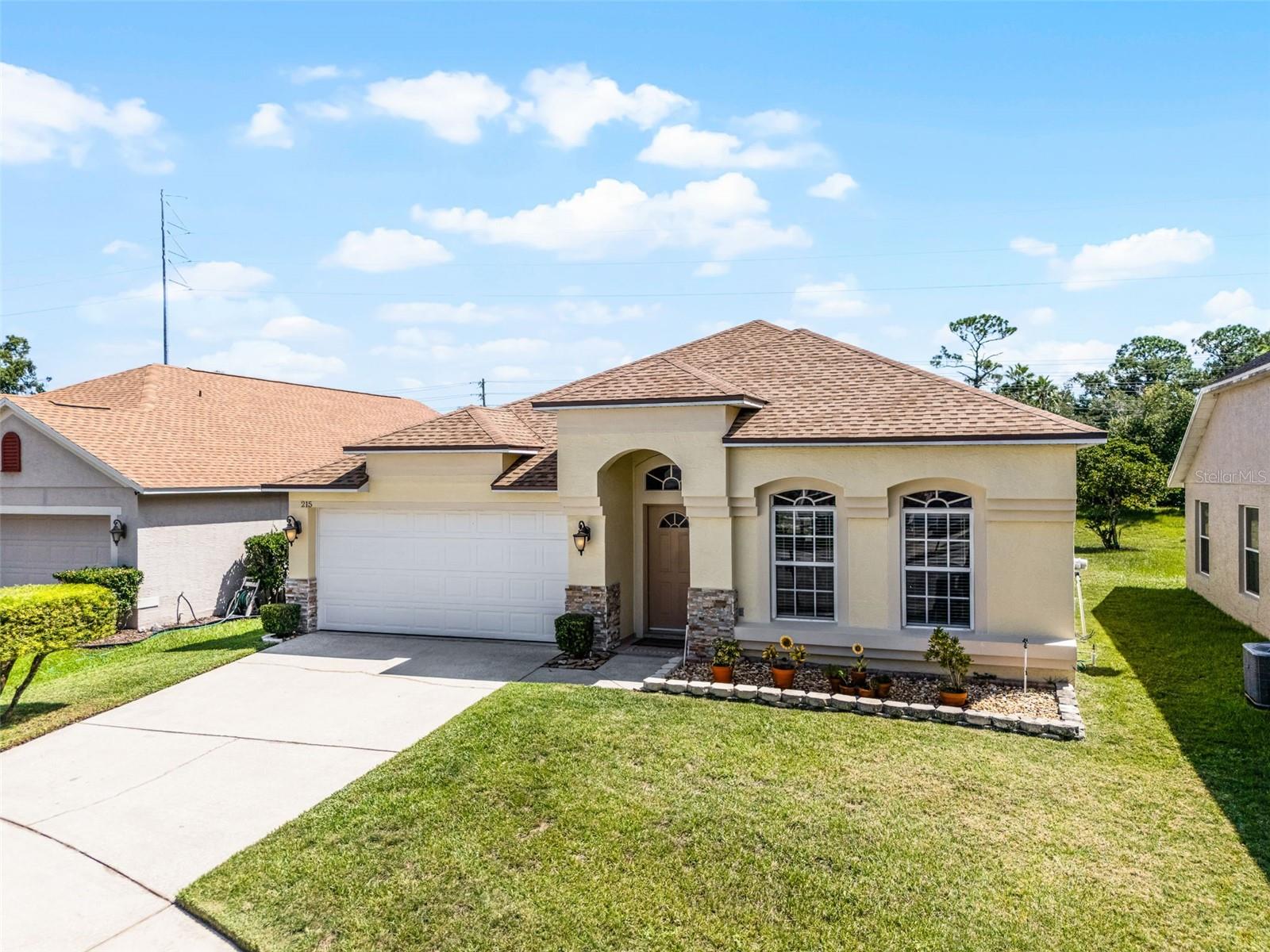 215 BRONZE LEAF COURT