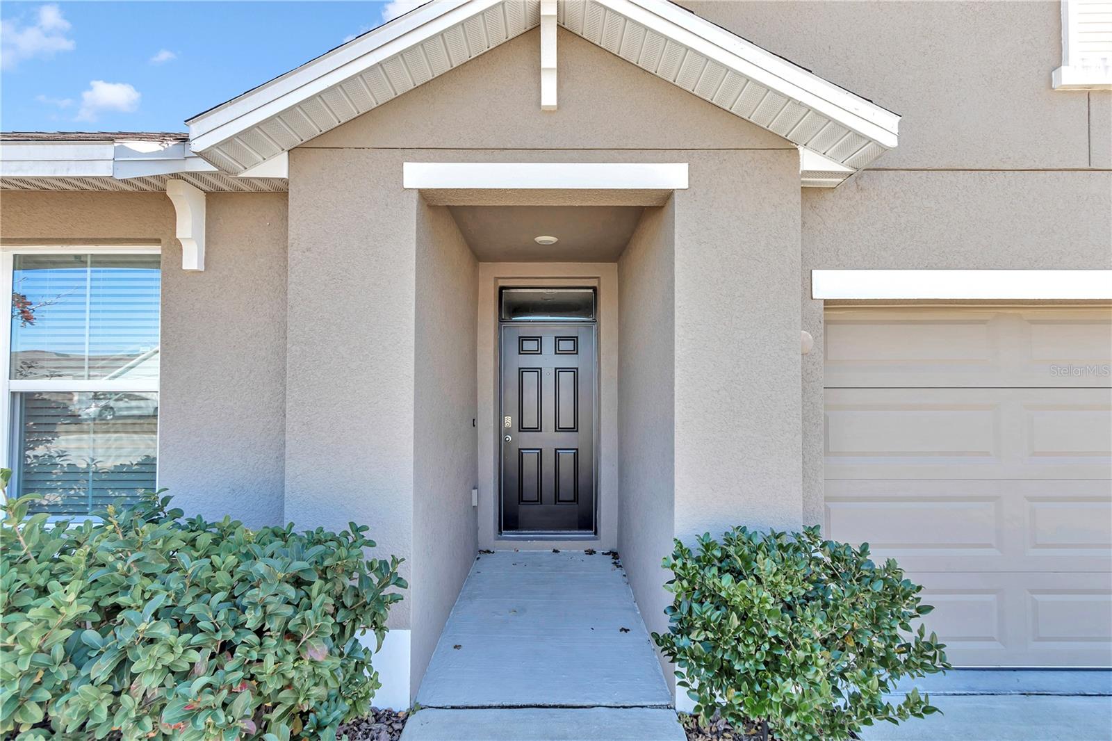 27 HICKORY COURSE LANE