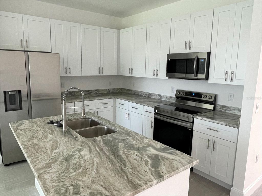 Photo of 917 Gateshead Court, Kissimmee, FL 34758 (MLS # O6355580)