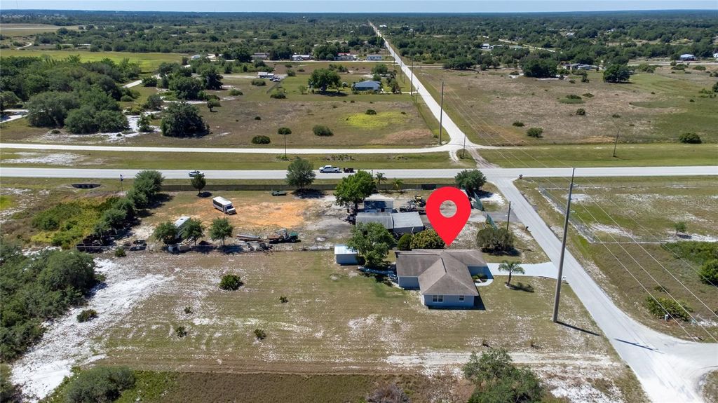 Photo of 52 N York Road, Avon Park, FL 33825 (MLS # O6333385)