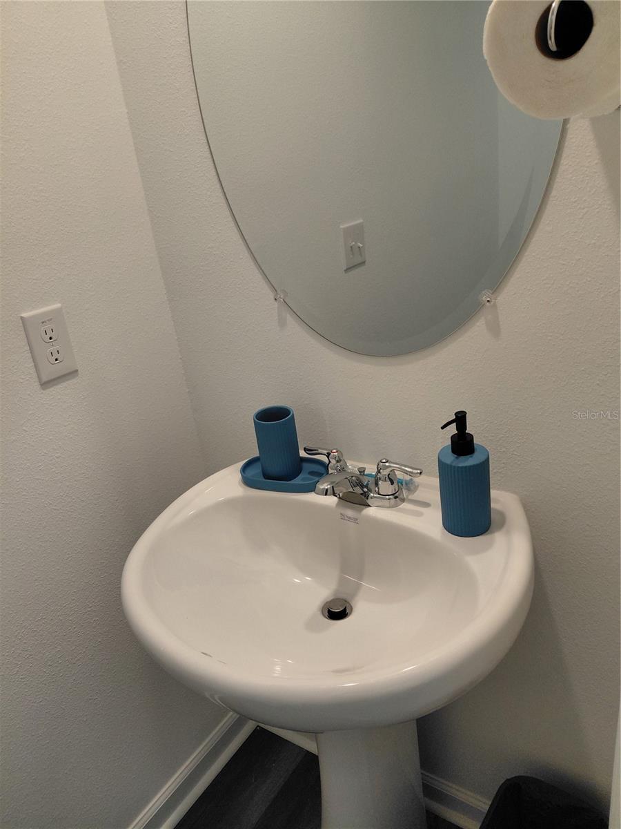 VISTA WALK - Residential