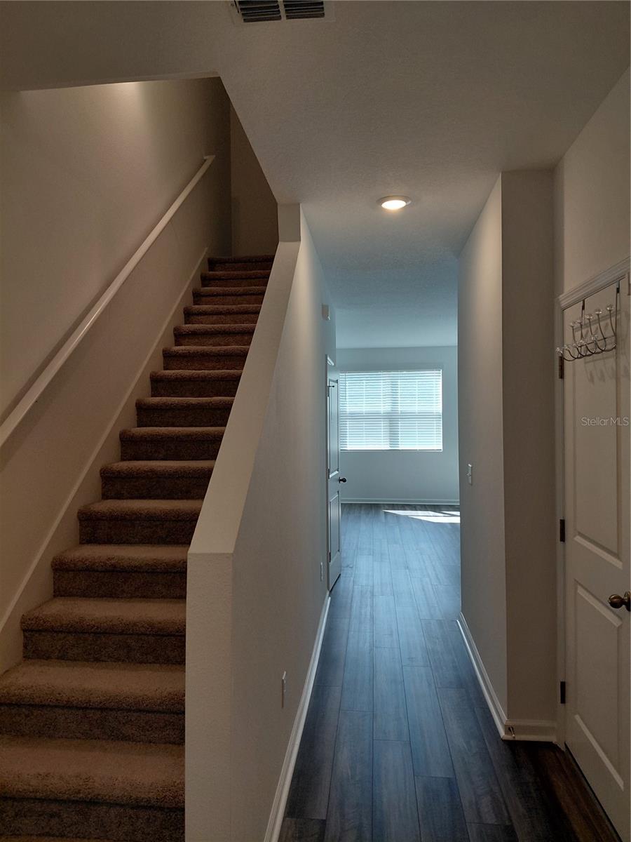 VISTA WALK - Residential