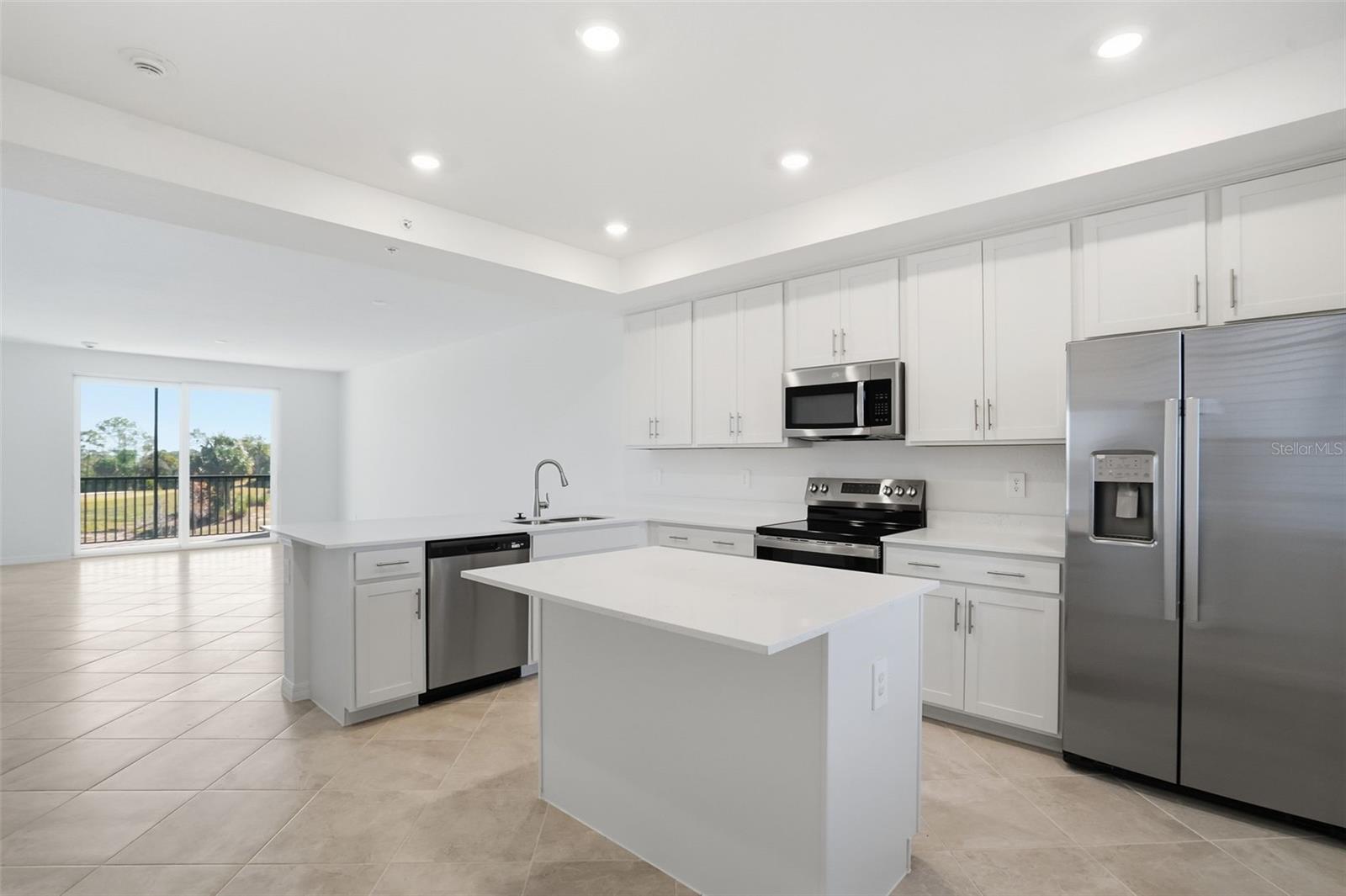 WELLEN PARK GOLF & COUNTRY CLUB - Residential