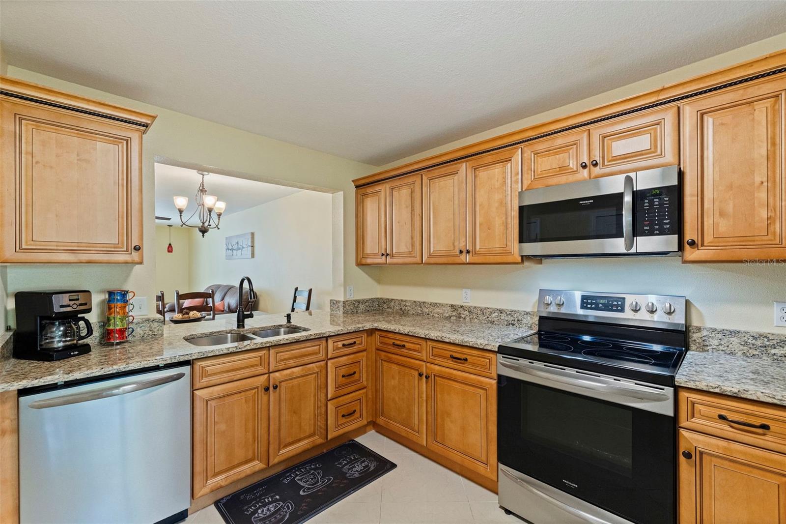 FAIRCREST III A CONDO - Residential