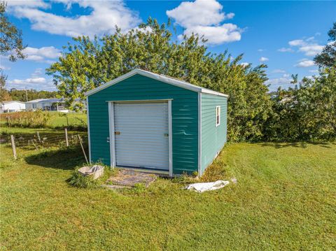 A home in LAKELAND